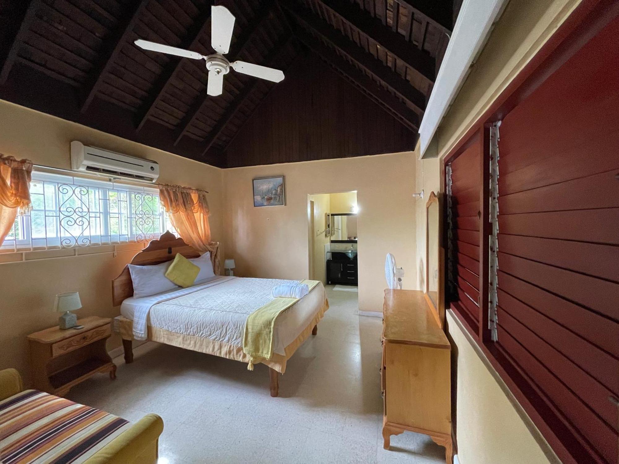 Peaceful Palms Montego Bay酒店 外观 照片