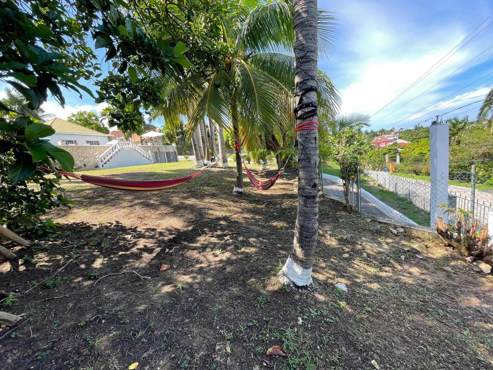 Peaceful Palms Montego Bay酒店 外观 照片